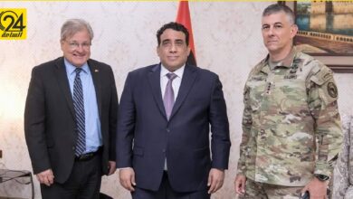 المنفي يبحث مع «ستيفين تاونسند» التعاون الأمني والعسكري بين ليبيا وأمريكا
