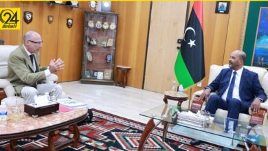 الكوني ورئيس مفوضية اللاجئين يبحثان آليات الحد من الهجرة غير الشرعية