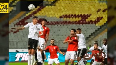 بعثة الفريق المصري تصل بنغازي برفقة محمد صلاح استعدادا لمواجهة المنتخب الوطني