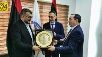 «التومي» و«الحويج» يناقشان السيطرة على الأسعار مع رئيس «الحرس البلدي»