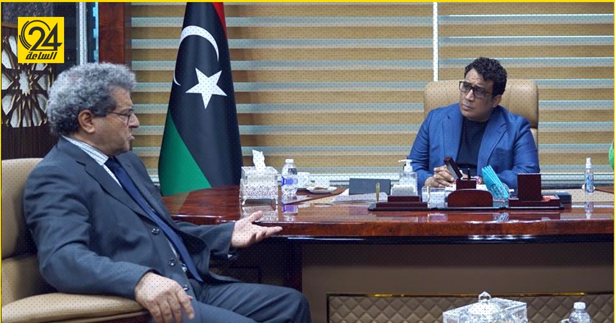 وزير النفط يضع المنفي في صورة الإنتاج الليبي