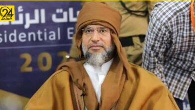 في أول تغريده له.. سيف الإسلام: دقت ساعة الحقيقة استلموا بطاقاتكم لتقرير مستقبل ابنائكم