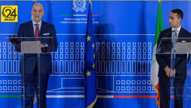 وزير الخارجية الإيطالي ونظيره اليوناني: يجب انسحاب جميع المقاتلين الأجانب من ليبيا