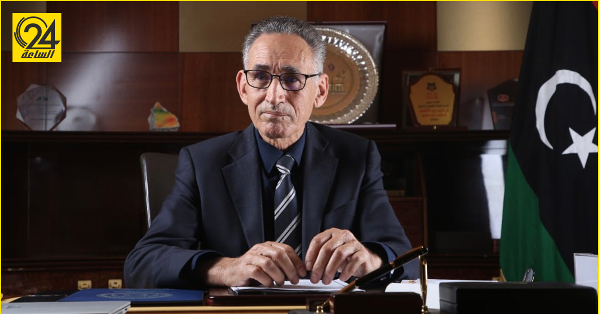 الحويج: أقترح منح فرد من كل أسرة مليون ونصف دينار لإقامة مشروعات