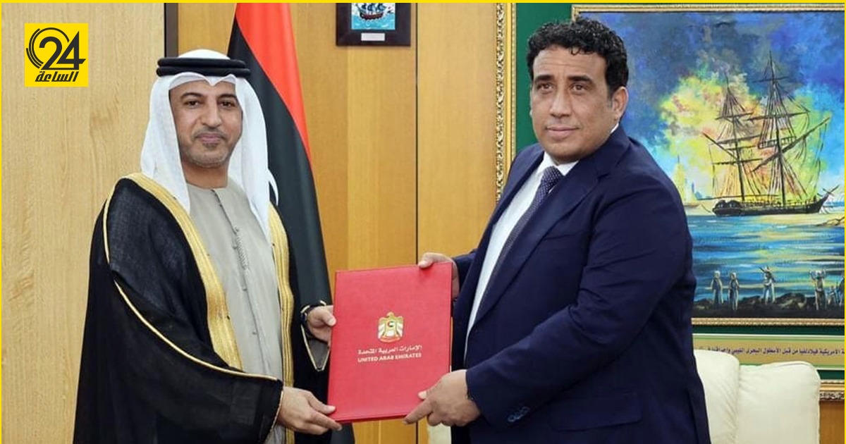 المنفي يستلم أوراق اعتماد سفير الإمارات