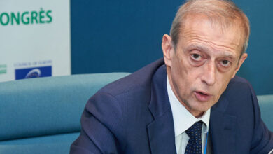 رئيس لجنة الشؤون الخارجية بمجلس النواب الإيطالي بييرو فاسينو