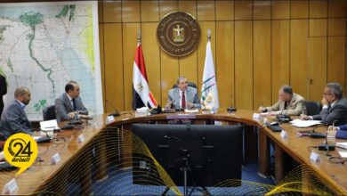 وزير القوى العاملة