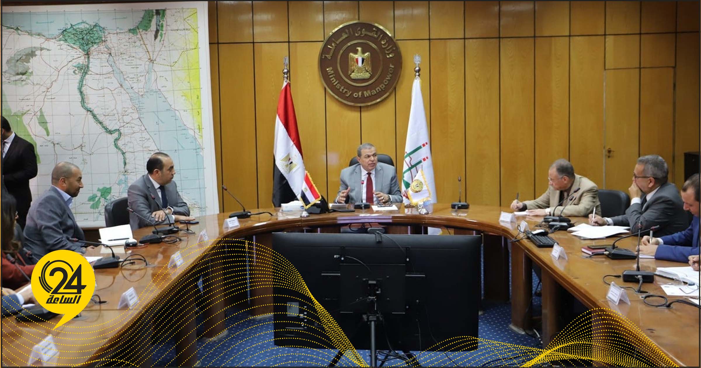 وزير القوى العاملة