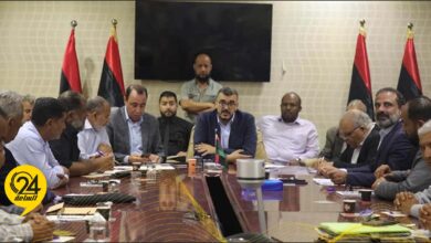 خلال لقائه مع عمداء المنطقة الغربية.. التومي: نؤكد دعمنا الكامل للبلديات لتقديم أفضل الخدمات للمواطنيين