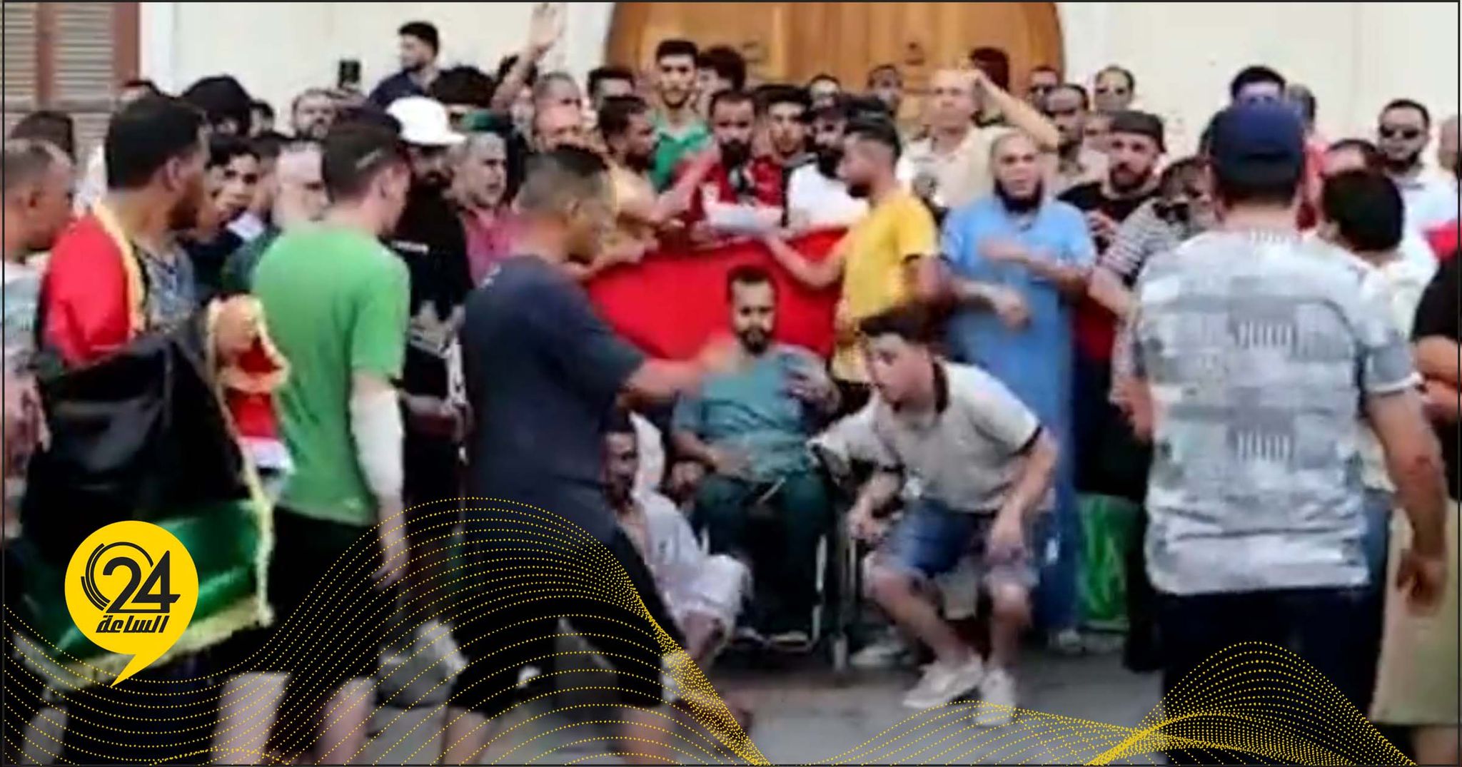 محتجون بمصراتة يعلنون العصيان المدني ويطالبون بحل الأجسام السياسية