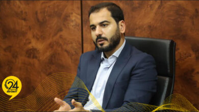السائح