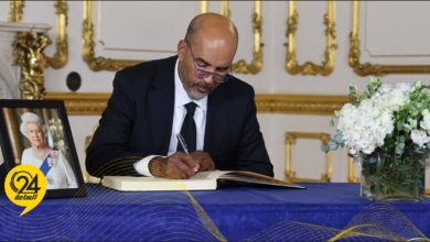 الكوني يشارك في تشييع جنازة ملكة بريطانيا