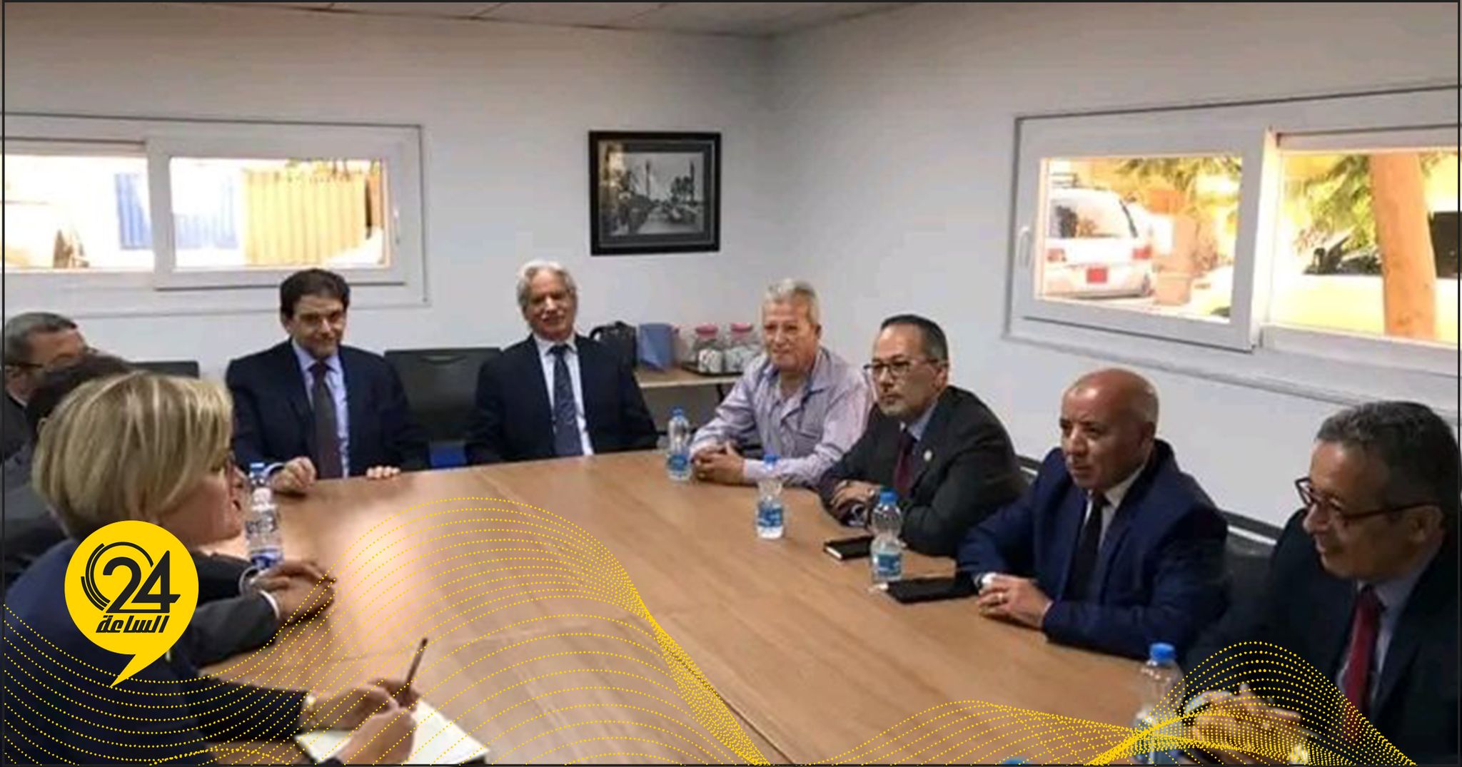 8 أحزاب أغلبها أذرع سياسية للإخوان تلتقي السفيرة البريطانية