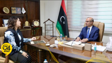 اللافي يناقش مع المنقوش تنظيم العمل الدبلوماسي في السفارات
