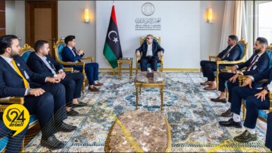 المشري يلتقي أعضاء برلمان الشباب