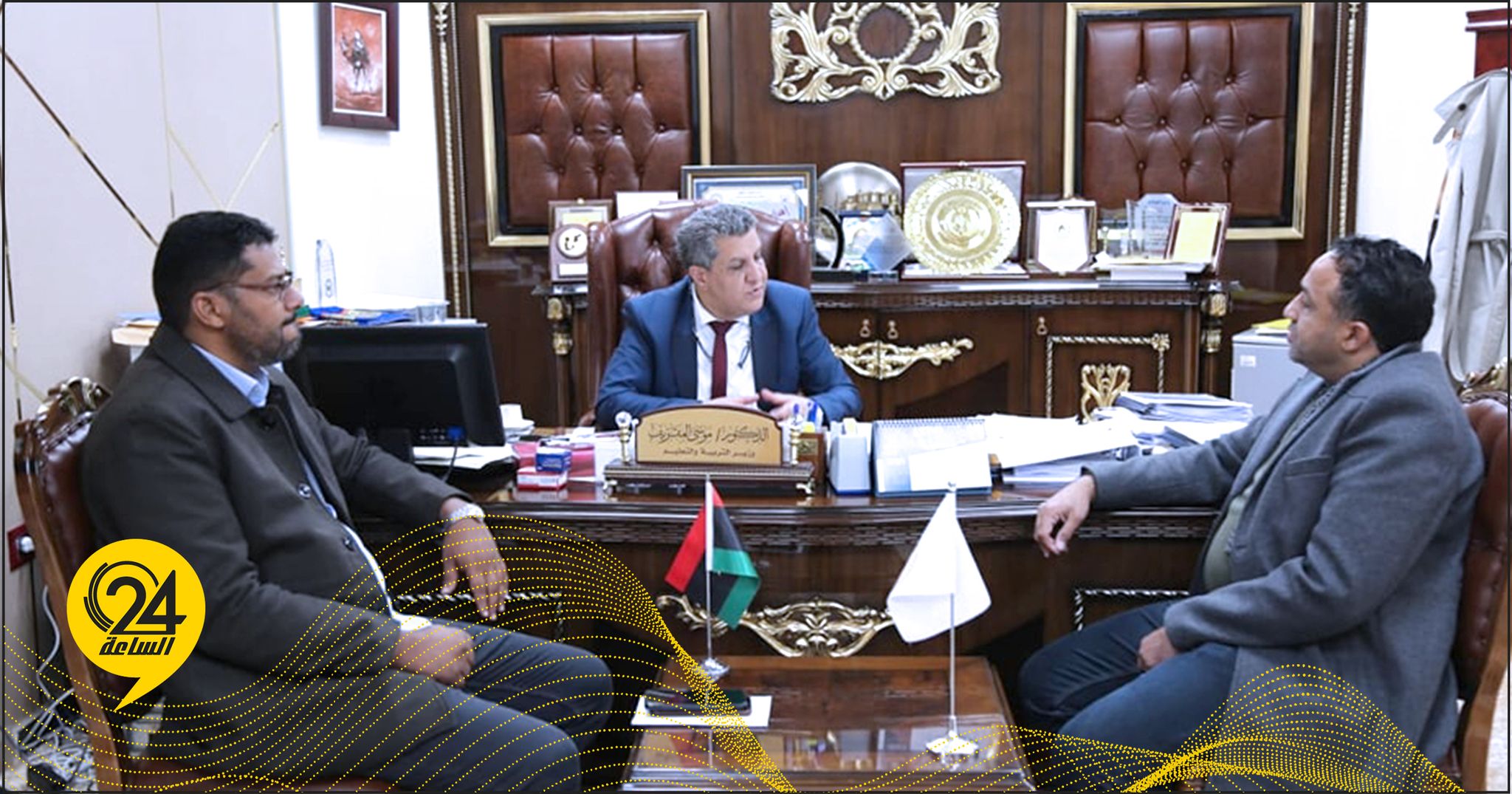 المقريف ينافش سبل صيانة المدارس في بلديتَي إدري الشاطئ والقرضة الشاطئ