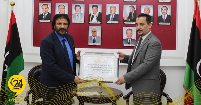 قنصل ليبيا بالإسكندرية يزور مقر السفارة بالقاهرة ويقدم التهاني بعيد الأضحى