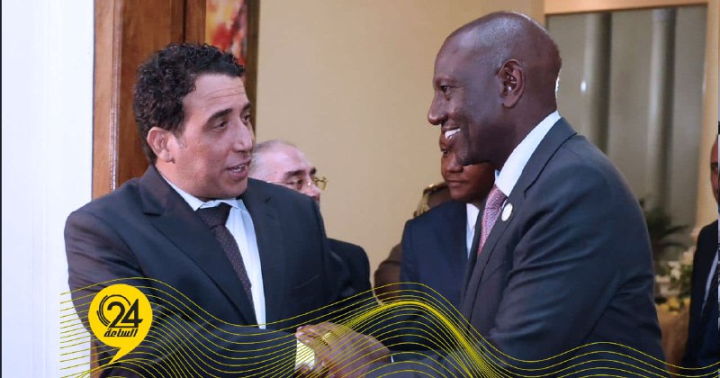 المنفي