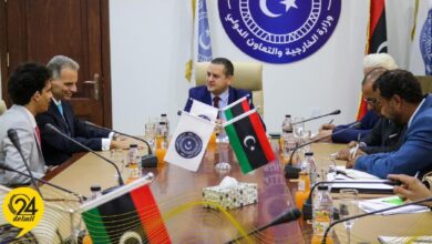 الحويج لـ«القنصل اليوناني»: لابد من تسهيل إجراءات التأشيرة للمواطنين الليبيين