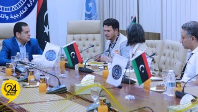 الحويج يبحث مع وفد المجلس النرويجي للاجئين دعم الجهود الإنسانية في درنة
