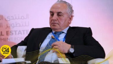 حسني بي