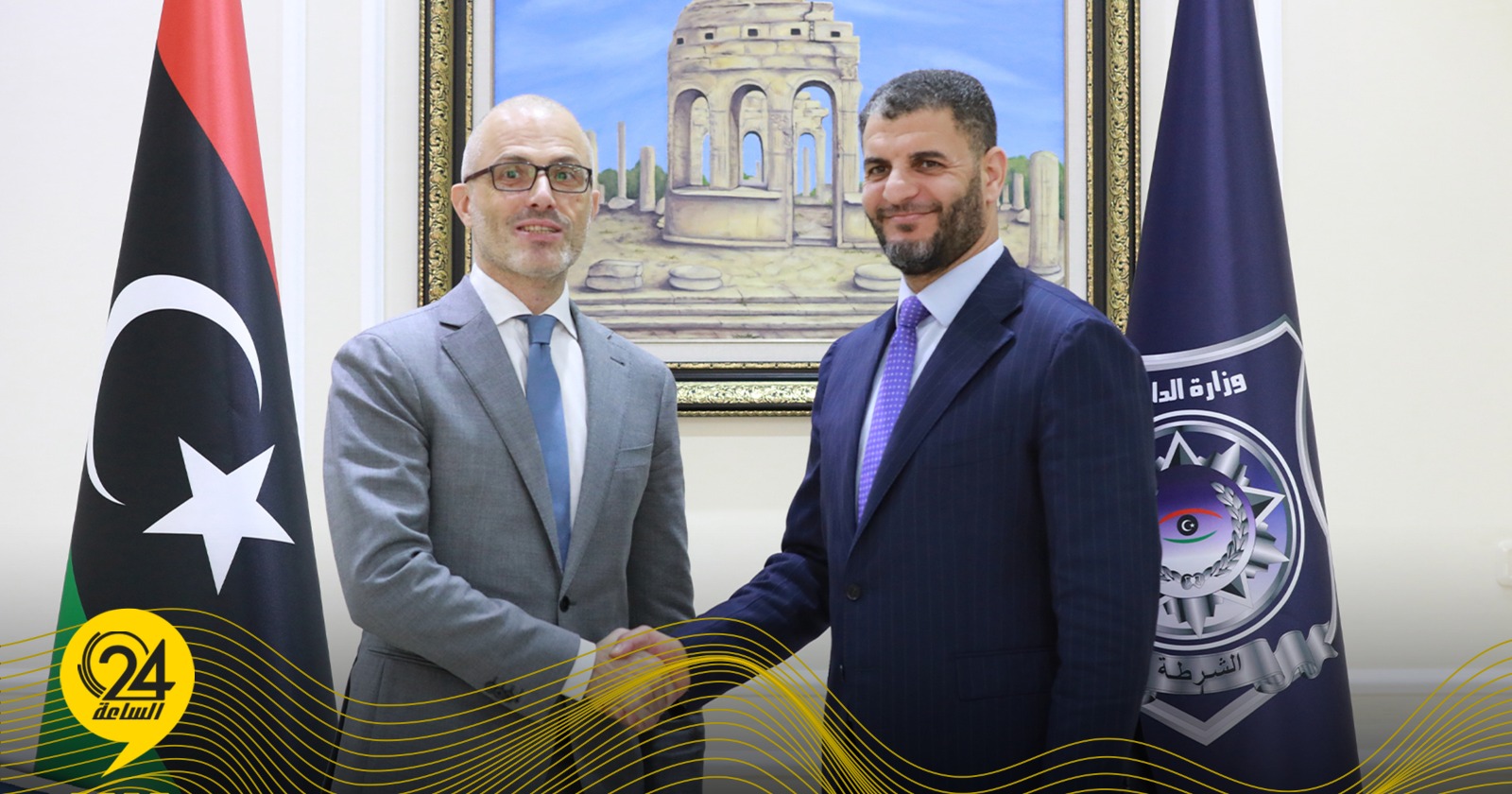 سفير الاتحاد الأوروبي يناقش مع الطرابلسي ضبط وتنظيم حركة الهجرة